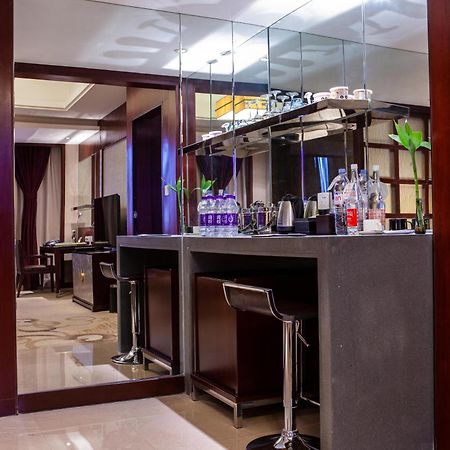 Vision Hotel Пекин Экстерьер фото